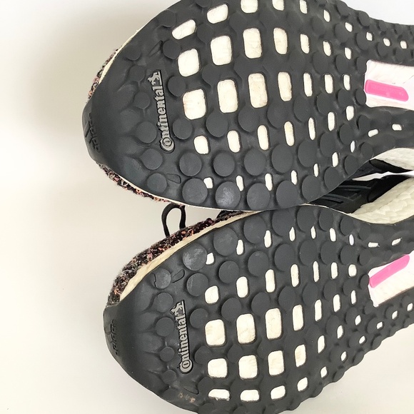 Womens 9/Mens 8 Adidas 4.0 Ultraboost DNA Black/Multicolor/White H 04851USED - Picture 7 of 10